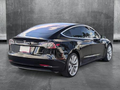 2018 Tesla Model 3 Long Range