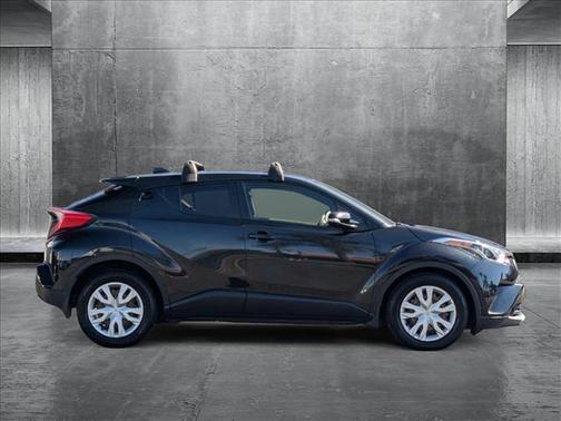 2019 Toyota C-HR LE