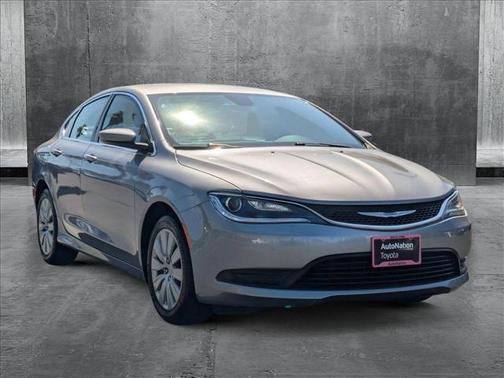 2016 Chrysler 200 LX