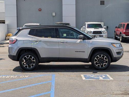 Billet Silver Metallic Clearcoat 2019 Jeep Compass Trailhawk
