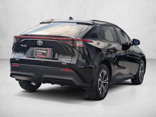 2024 Toyota bZ4X XLE