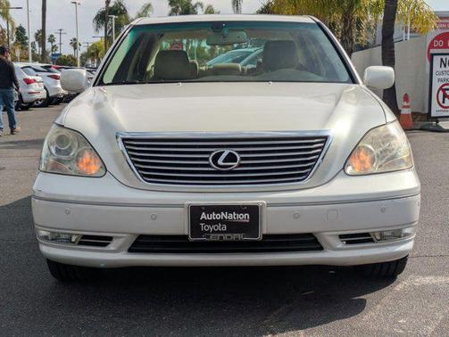 2005 Lexus LS 430 Base