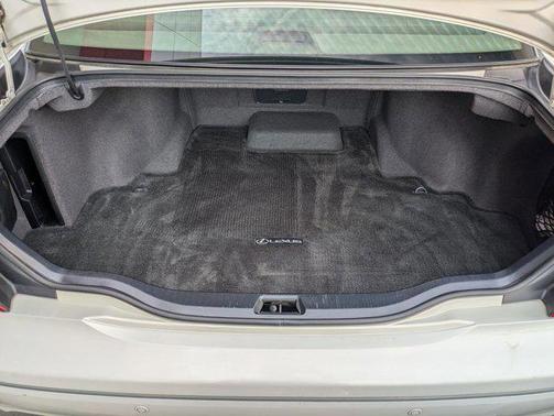 2005 Lexus LS 430 Base