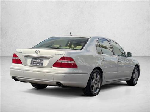 2005 Lexus LS 430 Base