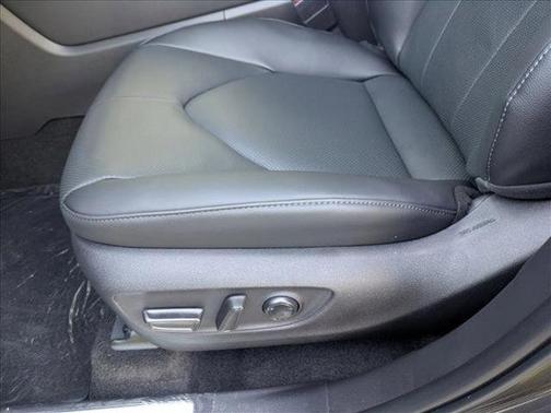 2025 Toyota Highlander Hybrid Limited