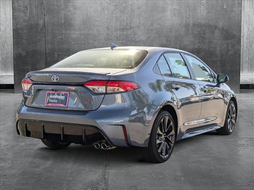 2025 Toyota Corolla Hybrid SE