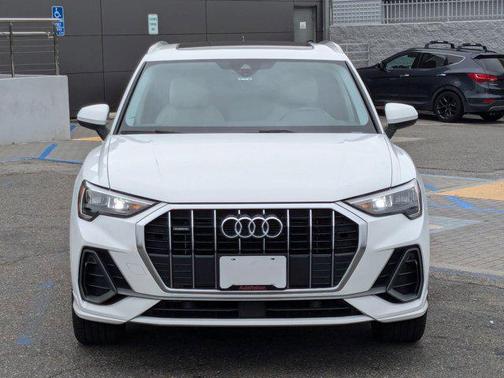 2021 Audi Q3 45 S line Premium