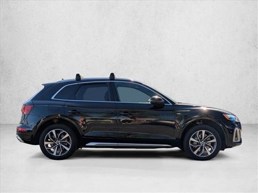 2023 Audi Q5 45 S line Premium