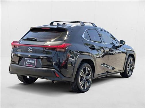 2019 Lexus UX 200 Luxury