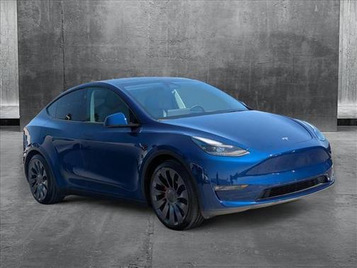 2024 Tesla Model Y Performance Dual Motor All-Wheel Drive