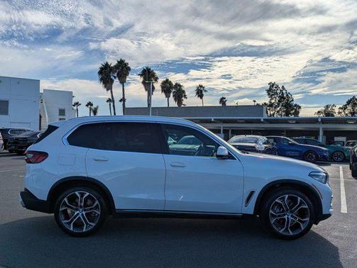 2023 BMW X5 sDrive40i