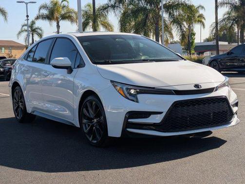 2025 Toyota Corolla SE
