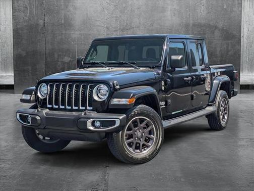 2022 Jeep Gladiator Overland
