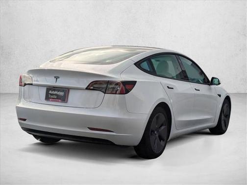 2023 Tesla Model 3 Standard Range