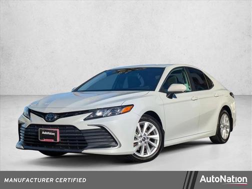 2022 Toyota Camry LE