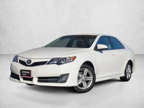 2012 Toyota Camry SE