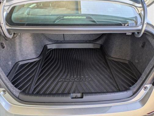 2022 Honda Accord Hybrid Base