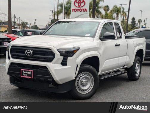 2025 Toyota Tacoma SR