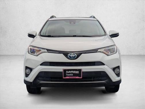 2017 Toyota RAV4 Hybrid SE