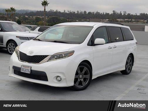 2017 Toyota Sienna SE