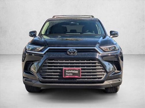 2026 Toyota Highlander LE