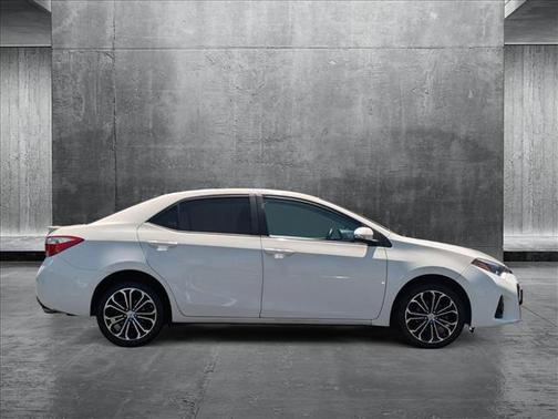 2015 Toyota Corolla S Plus