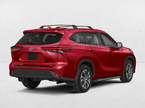 Ruby Flare Pearl 2026 Toyota Highlander Hybrid XLE