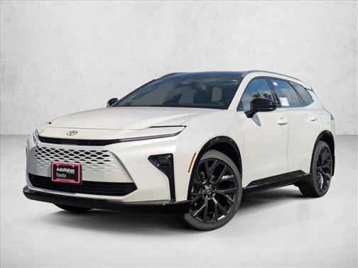 2025 Toyota Crown Signia Limited