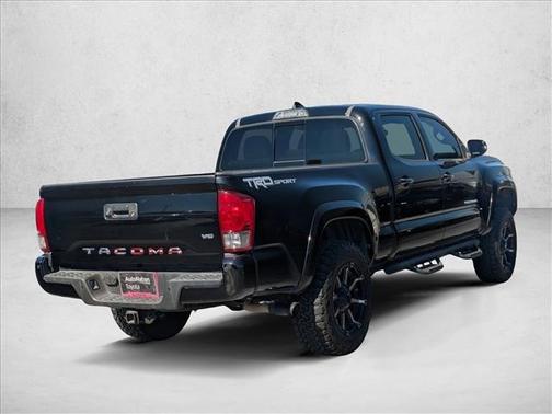2017 Toyota Tacoma TRD Sport