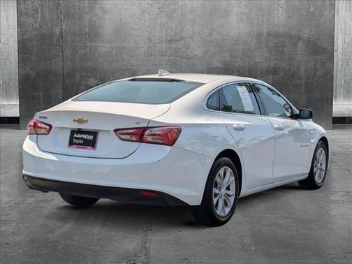 2022 Chevrolet Malibu FWD LT