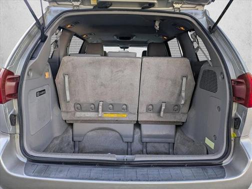 2005 Toyota Sienna XLE