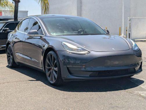 2020 Tesla Model 3 Performance