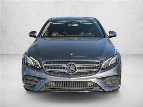 Obsidian Black Metallic 2018 Mercedes-Benz E-Class E 300
