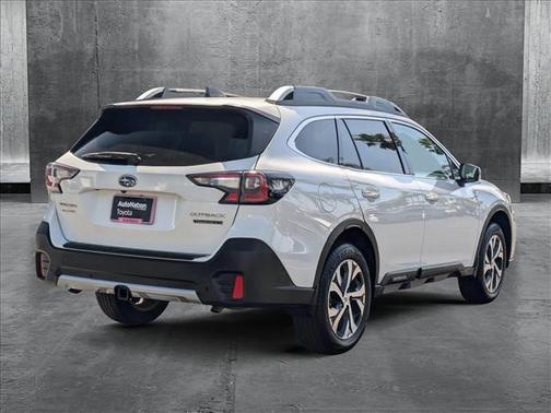 2022 Subaru Outback Touring XT