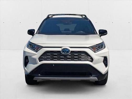 2020 Toyota RAV4 Hybrid SE