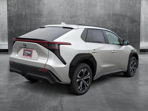 2025 Toyota bZ4X XLE