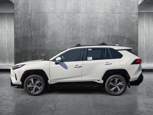 2025 Toyota RAV4 Hybrid SE