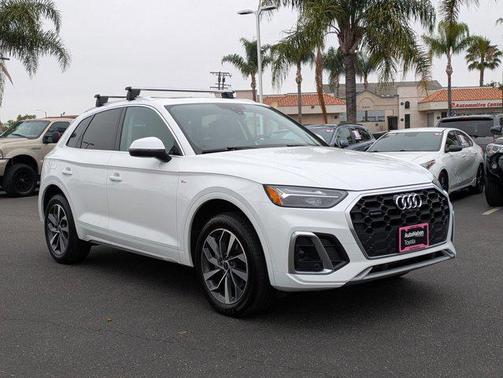 2023 Audi Q5 45 S line Premium Plus