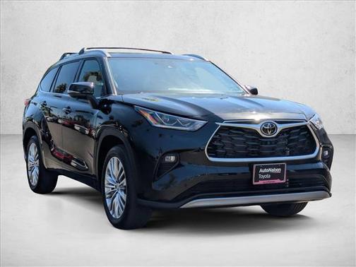 2023 Toyota Highlander Platinum