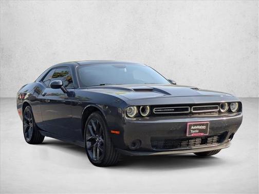 2019 Dodge Challenger SXT