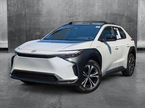 2025 Toyota bZ4X XLE