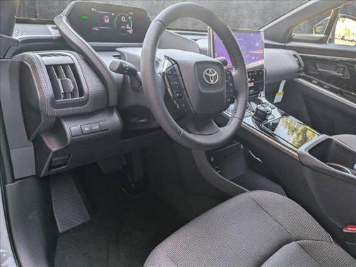 2025 Toyota bZ4X XLE
