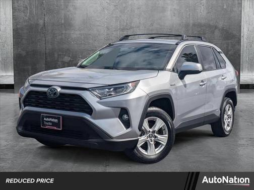 2021 Toyota RAV4 Hybrid XLE