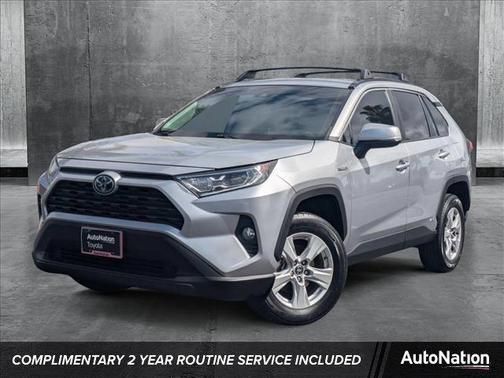 2021 Toyota RAV4 Hybrid XLE