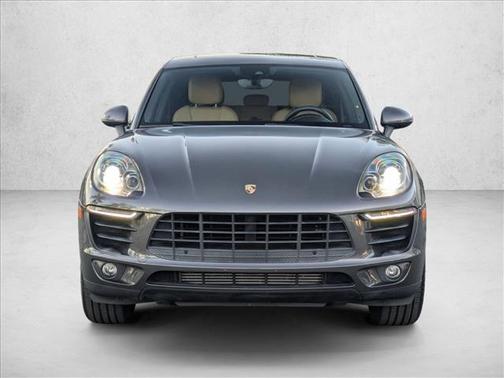 2018 Porsche Macan AWD