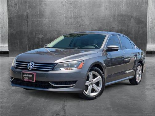 2013 Volkswagen Passat 2.5 SE