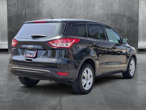 2014 Ford Escape S