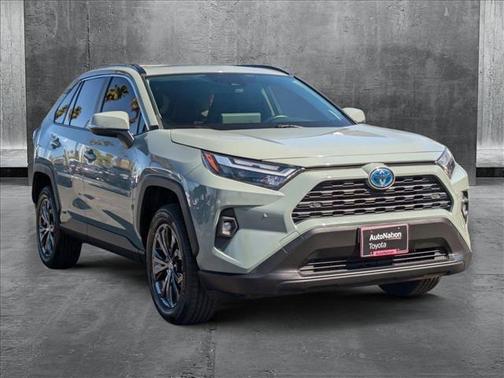 2023 Toyota RAV4 Hybrid XLE Premium