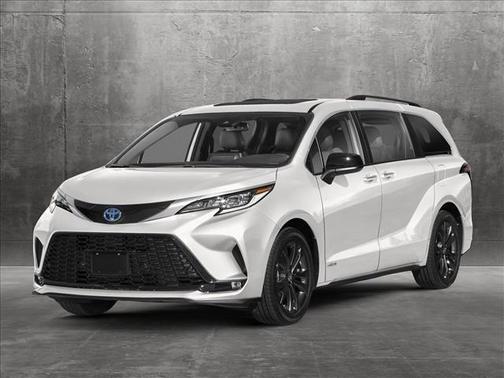 2024 Toyota Sienna XSE 7 Passenger