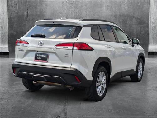 2022 Toyota Corolla Cross LE